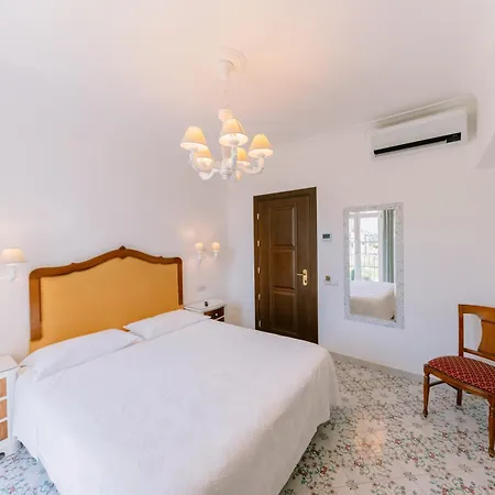 Giordano 4* Ραβέλλο