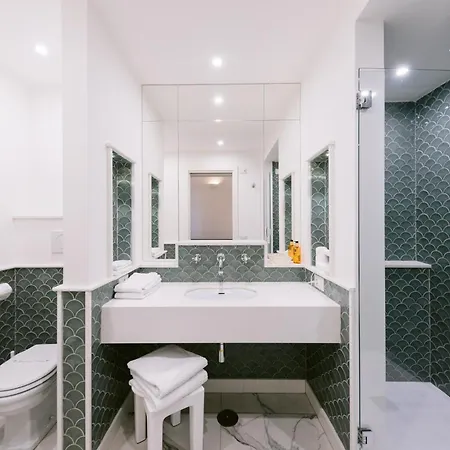 Ξενοδοχείο Giordano 4*