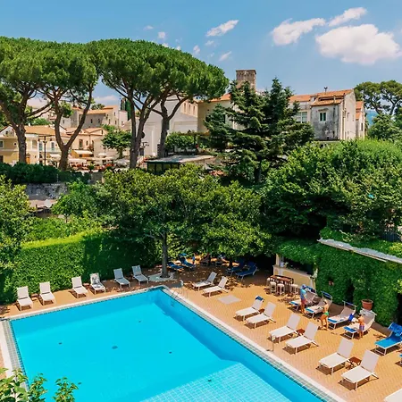 ジョルダーノ ラヴェッロ