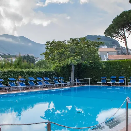 Giordano Hotel 4*