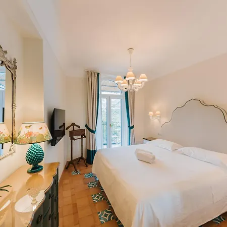 Giordano 4*